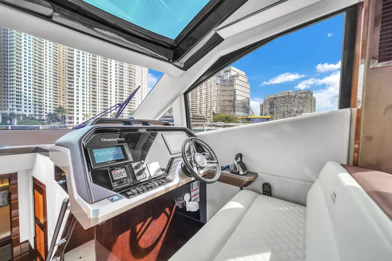 Slide: The Image of Galeon 510 Sky 2020 - 77