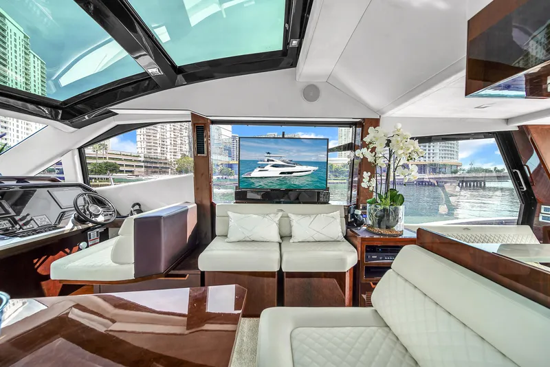 Slide: The Image of Galeon 510 Sky 2020 - 79