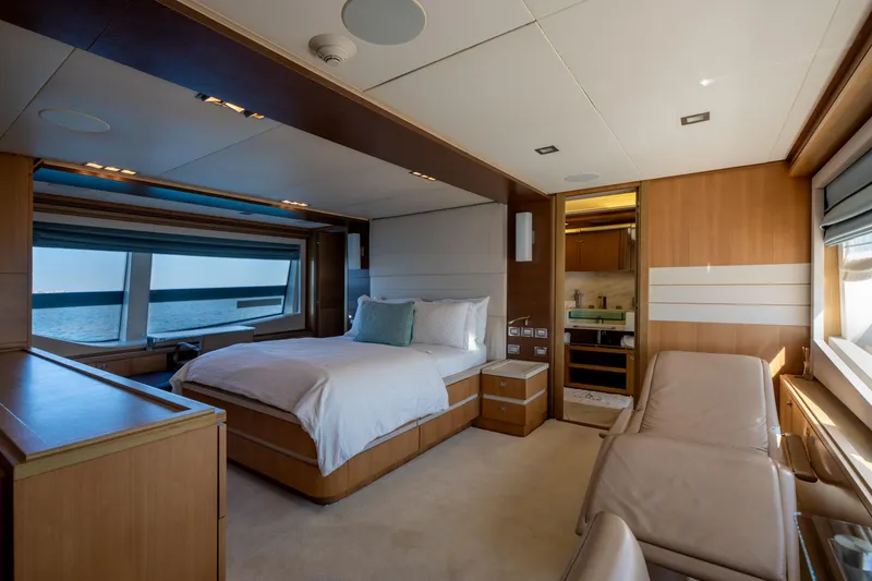 Slide: The Image of Ferretti Custom Line 100 2012 - 13