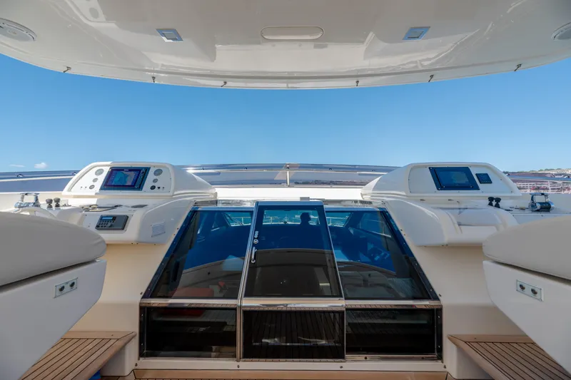 Slide: The Image of Ferretti Custom Line 100 2012 - 32