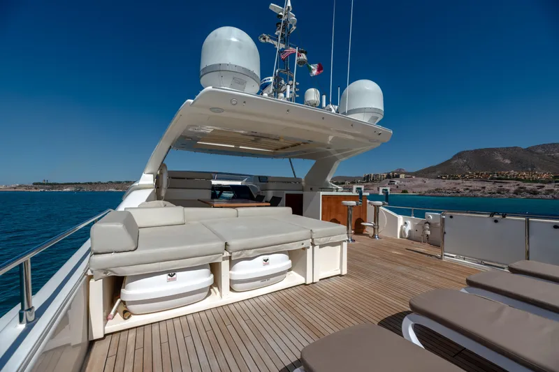 Slide: The Image of Ferretti Custom Line 100 2012 - 30