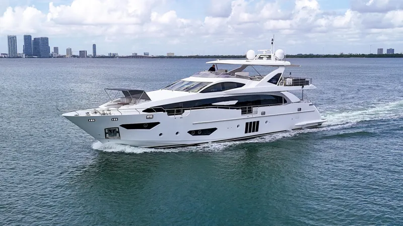 Slide: The Image of Azimut Grande 30M 2017 - 23