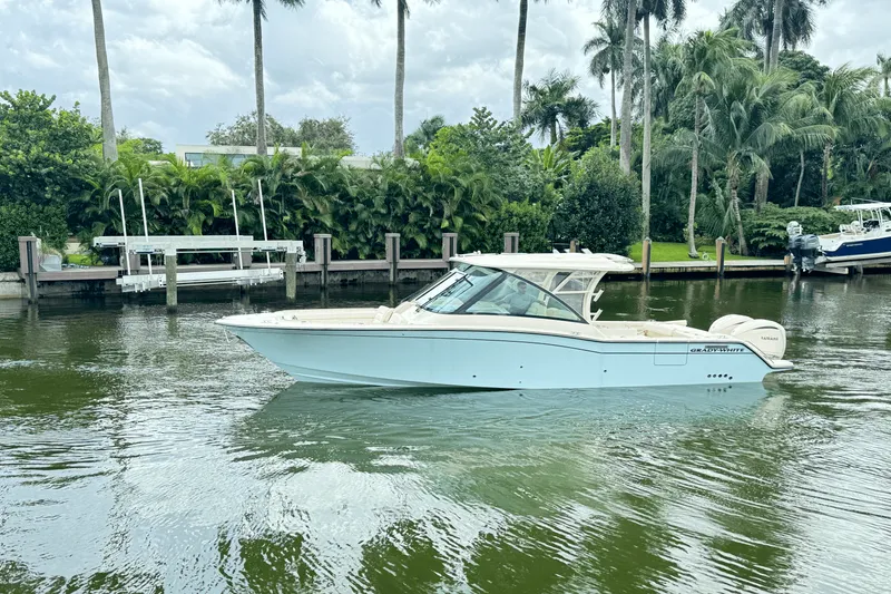 Slide: The Image of Grady-White Freedom 325 2025 - 2