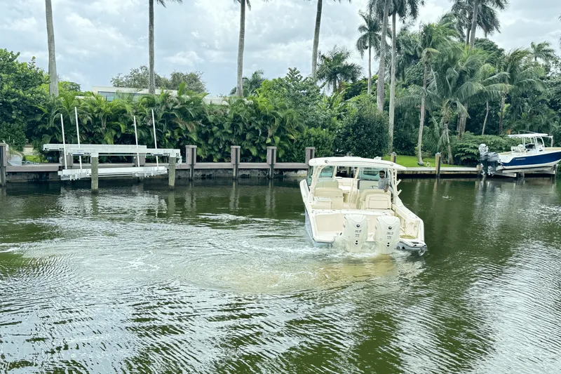 Slide: The Image of Grady-White Freedom 325 2025 - 7