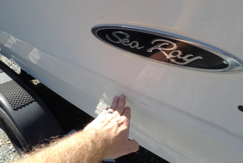 Slide: The Image of Sea Ray SPO 210 2023 - 22