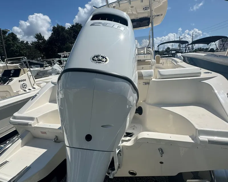 Slide: The Image of Bulls Bay 230CC 2026 - 10