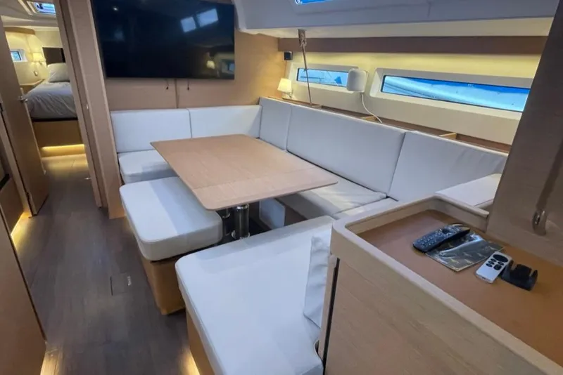 Slide: The Image of Jeanneau Sun Odyssey 490 2022 - 28