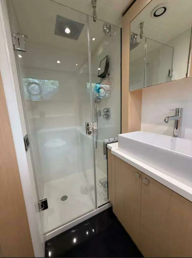 Slide: The Image of Sunseeker 68 Predator "AFTA PARTY" 2017 - 32