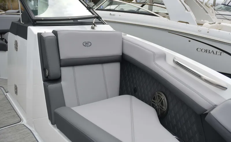 Slide: The Image of Cobalt R6 OB - 20