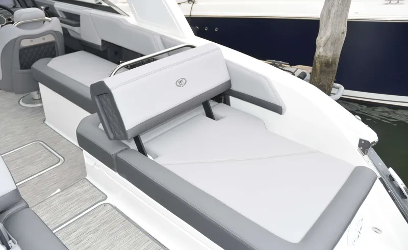 Slide: The Image of Cobalt R6 OB - 8