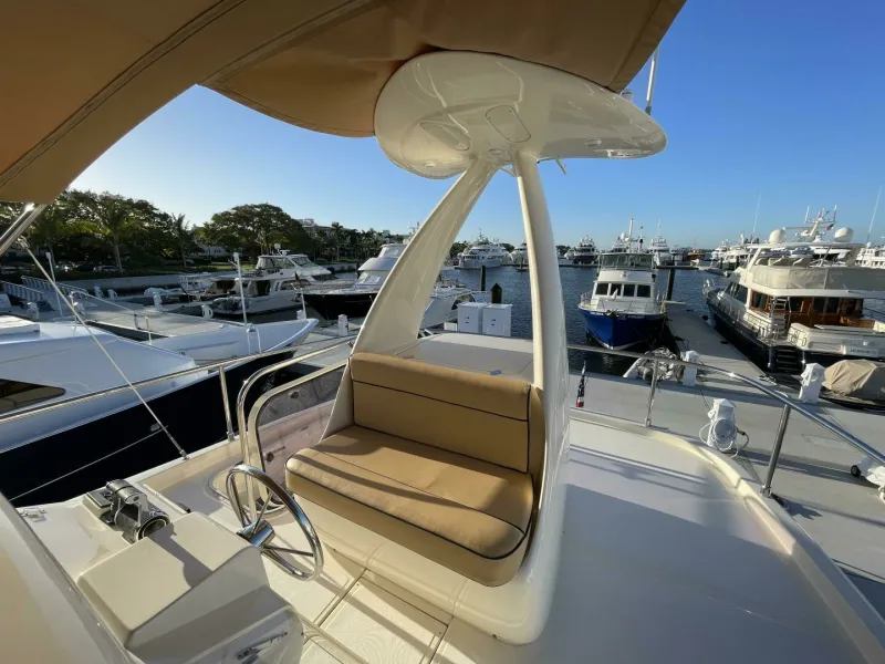 Slide: The Image of Mochi Craft 74' Dolphin "Ce Lu" 2006 - 20