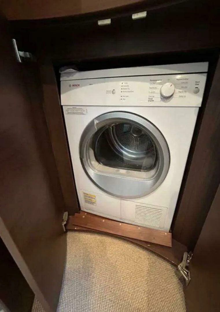 Slide: The Image of Princess S72 "Snowbird" 2014 - 8