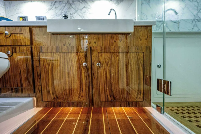 Slide: The Image of HCB 65 Estrella 2024 - 28