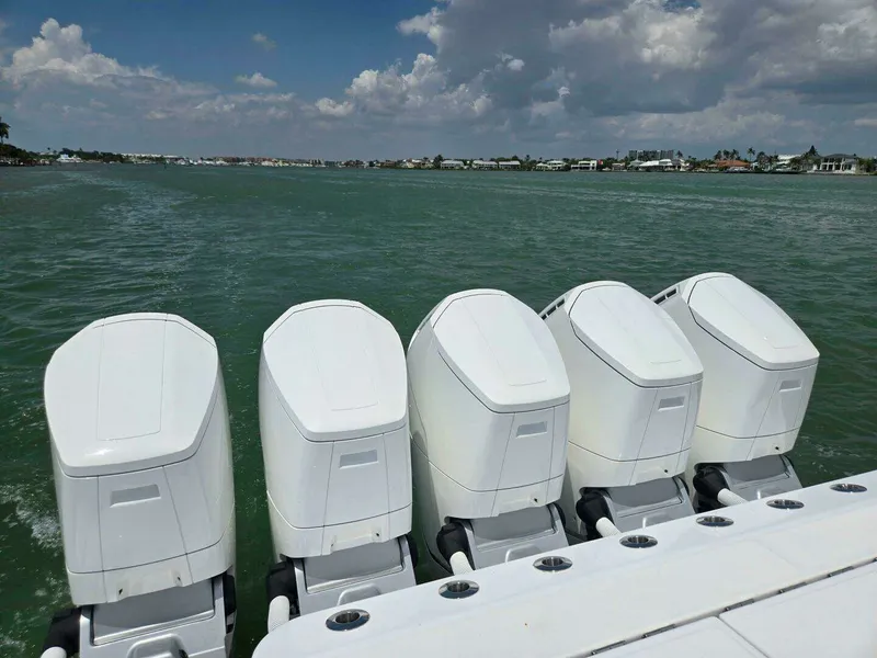 Slide: The Image of HCB 65 Estrella 2024 - 5