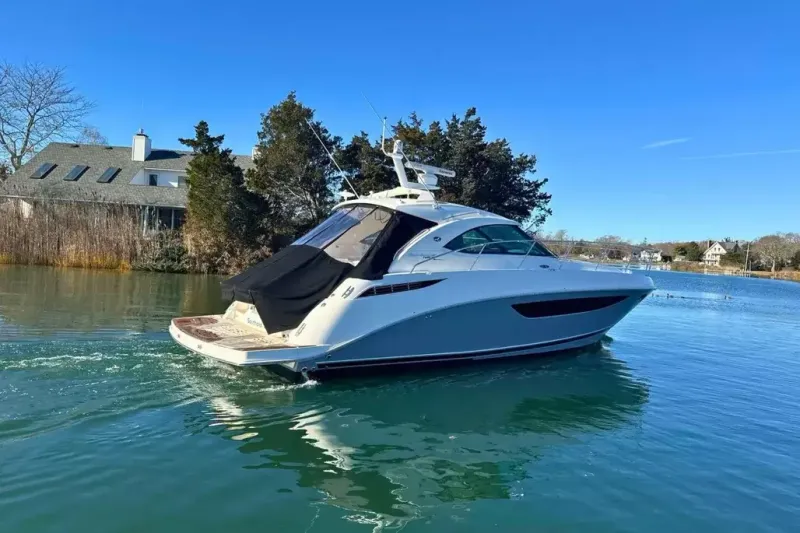 Slide: The Image of Sea Ray 410 SUNDANCER - 6