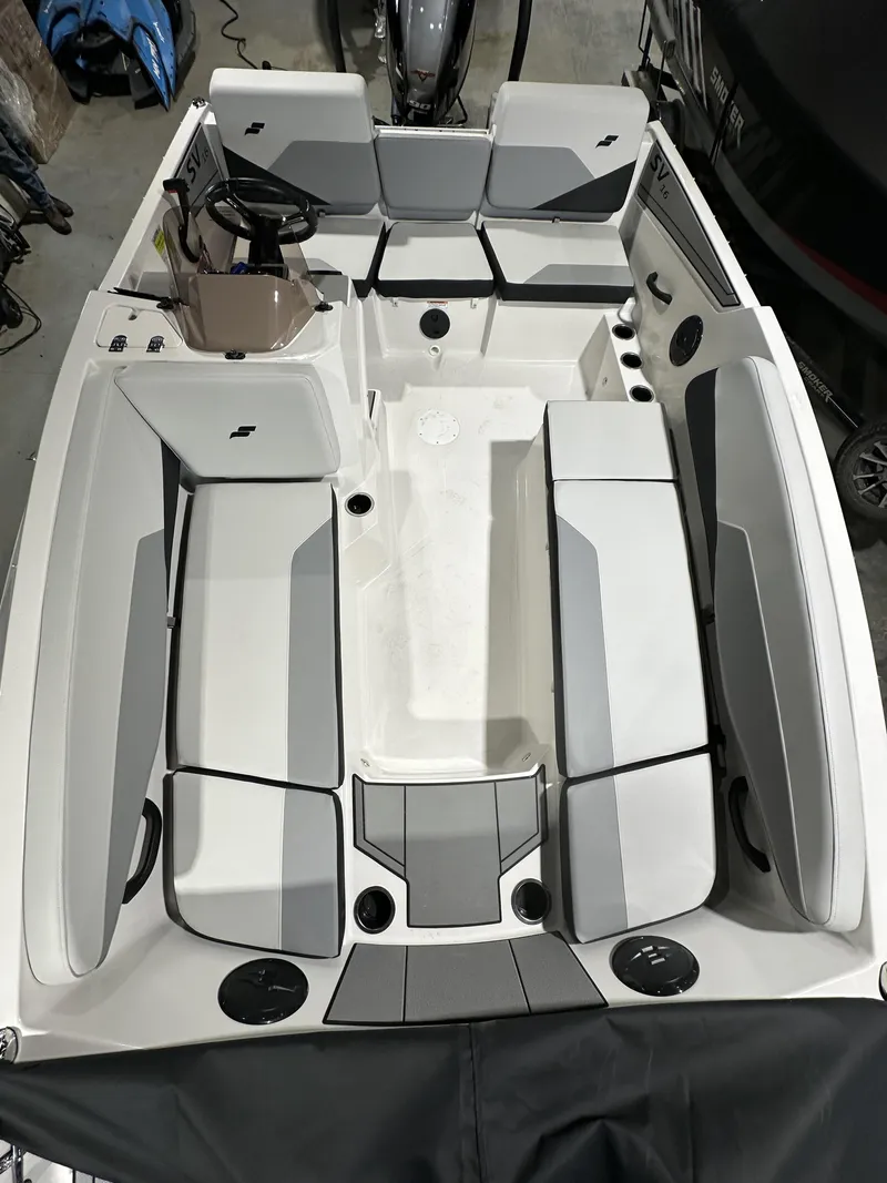 Slide: The Image of Starcraft SV16 2025 - 1