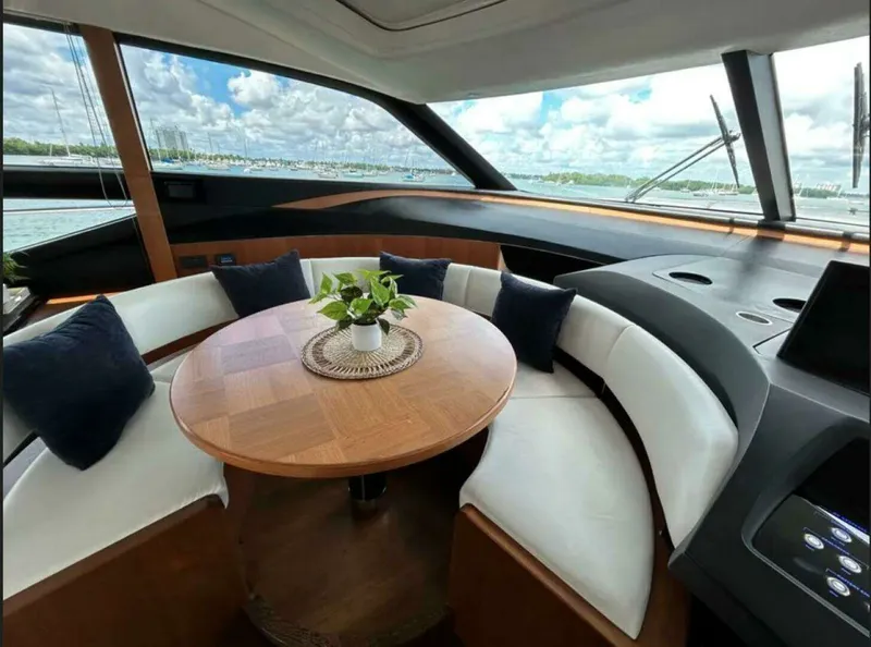 Slide: The Image of Princess S72 "Snowbird" 2014 - 20