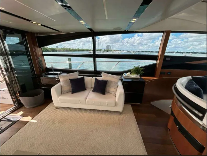 Slide: The Image of Princess S72 "Snowbird" 2014 - 27