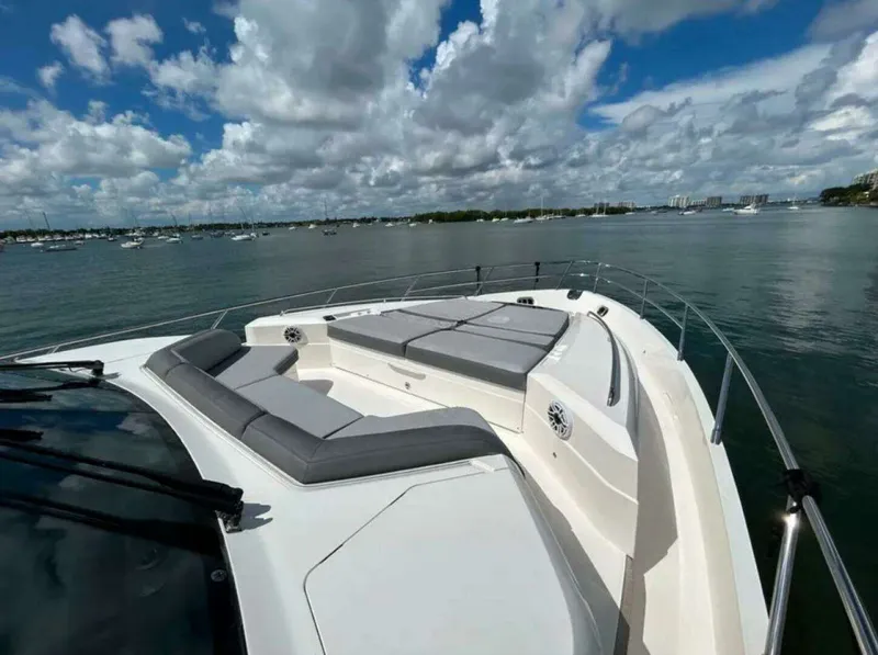 Slide: The Image of Princess S72 "Snowbird" 2014 - 38