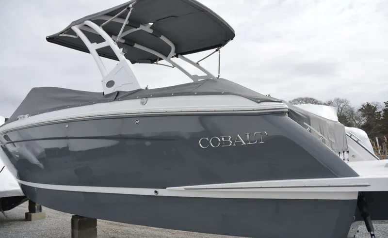 Slide: The Image of Cobalt R6 OB - 27