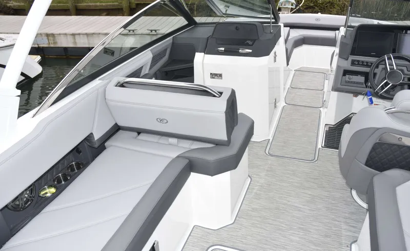 Slide: The Image of Cobalt R6 OB - 7