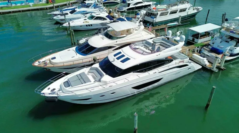 Slide: The Image of Princess S72 "Snowbird" 2014 - 48