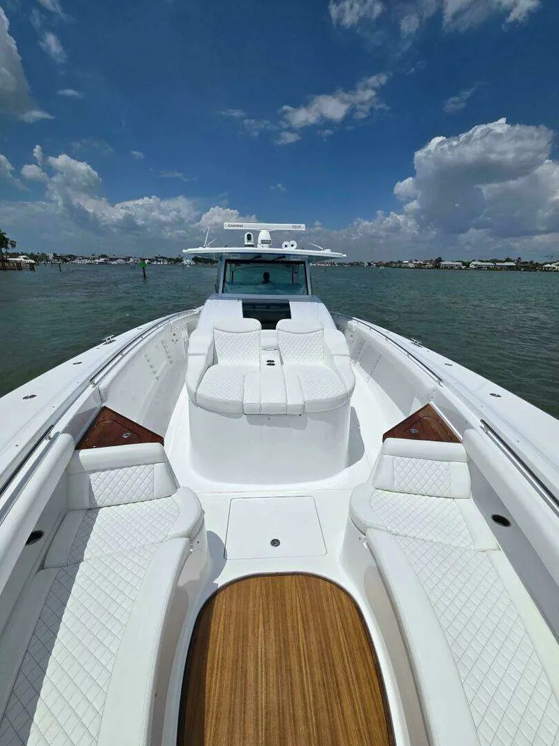 Slide: The Image of HCB 65 Estrella 2024 - 15