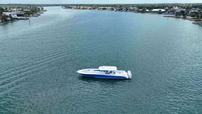 Slide: The Image of HCB 65 Estrella 2024 - 36