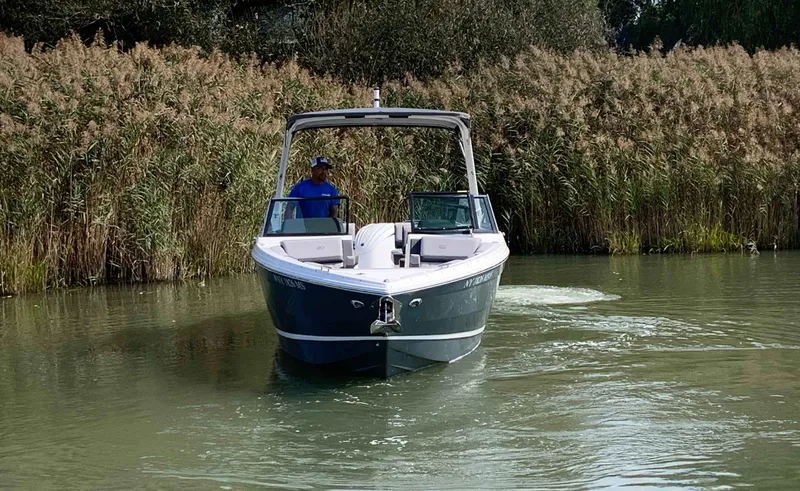 Slide: The Image of Cobalt R6 OB - 4