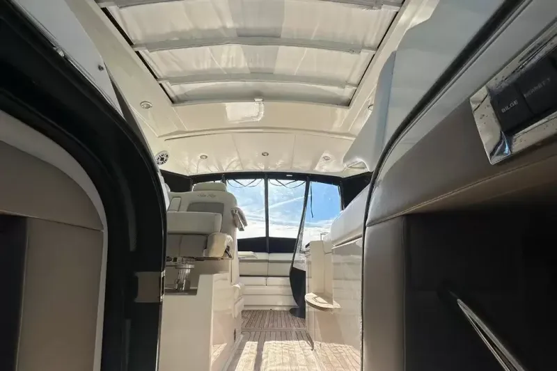 Slide: The Image of Sea Ray 410 SUNDANCER - 49