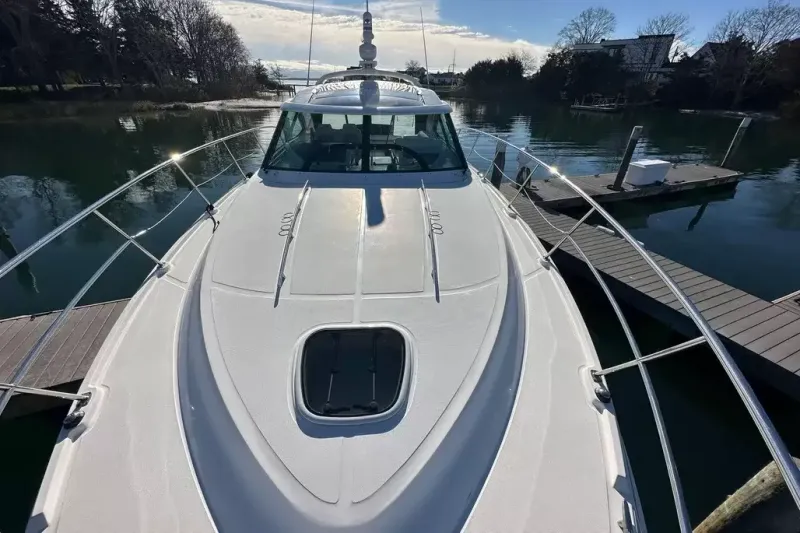 Slide: The Image of Sea Ray 410 SUNDANCER - 52