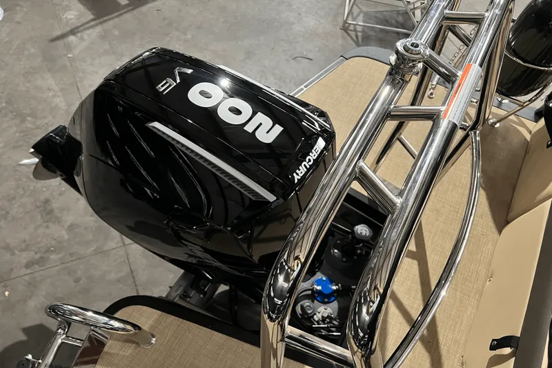 Slide: The Image of Harris 230 Sunliner 2025 - 13