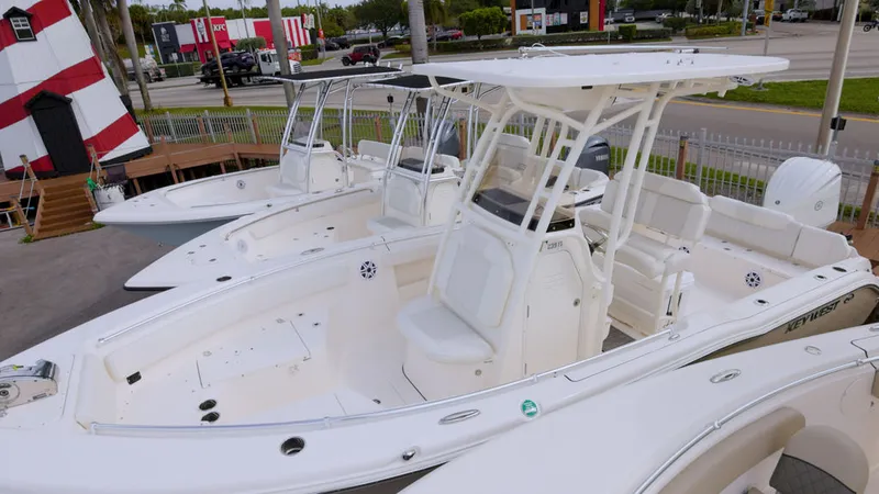 Slide: The Image of Key West Boats 239 FS 2026 - 16