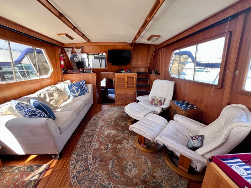 Slide: The Image of Kha Shing Cockpit Motor Yacht 1984 - 10