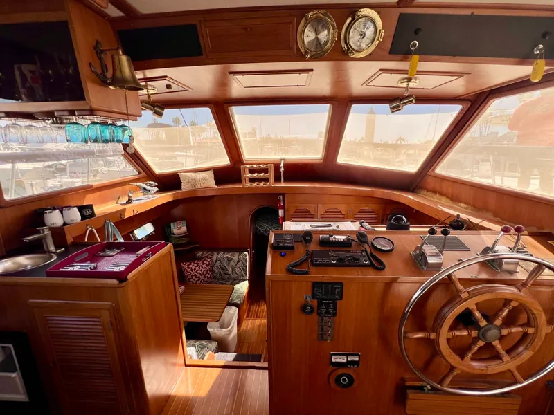 Slide: The Image of Kha Shing Cockpit Motor Yacht 1984 - 11