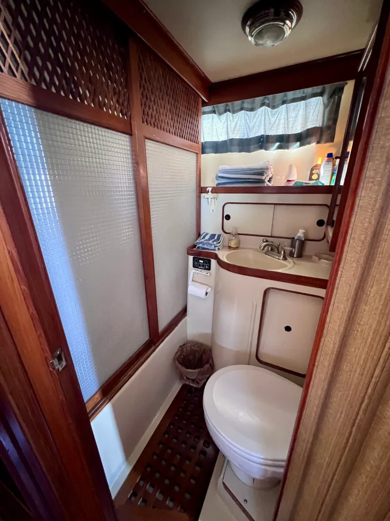 Slide: The Image of Kha Shing Cockpit Motor Yacht 1984 - 18