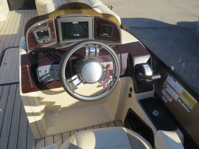 Slide: The Image of Coach Pontoons 263 RFC 2023 - 5