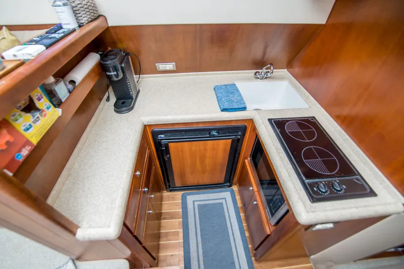 Slide: The Image of Bertram 390 Convertible 2005 - 20