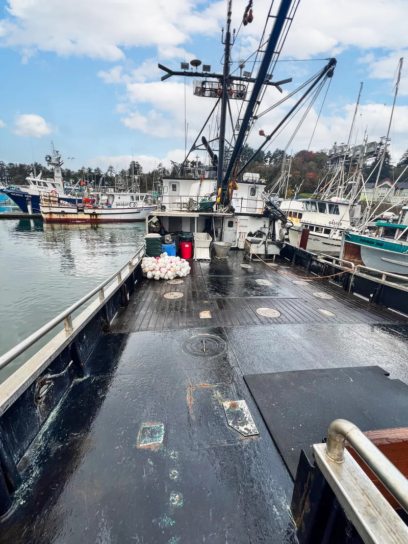 Slide: The Image of Custom Fishing Vessel 1980 - 16