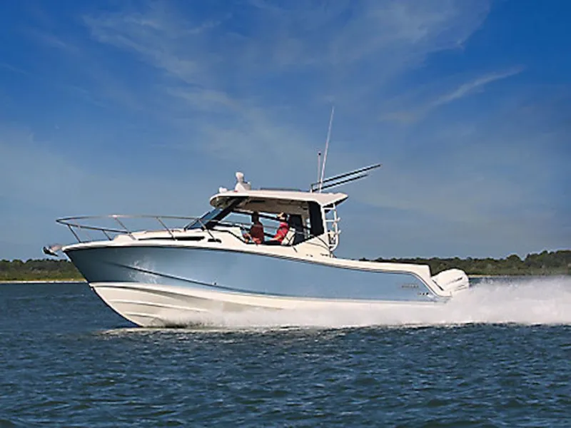 Slide: The Image of Boston Whaler 325 Conquest 2026 - 1