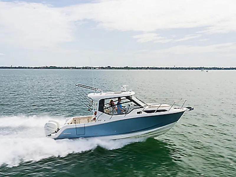 Slide: The Image of Boston Whaler 325 Conquest 2026 - 2