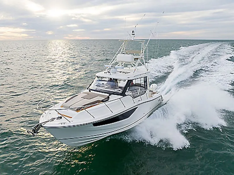 The Image of Boston Whaler 365 Conquest 2026 - undefined