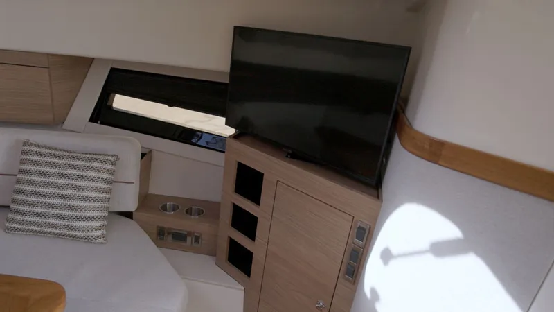 Slide: The Image of Boston Whaler 365 Conquest 2026 - 17