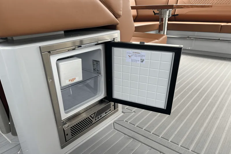 Slide: The Image of Cruisers Yachts 42 GLS Outboard 2025 - 38