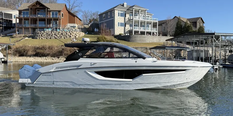 Slide: The Image of Cruisers Yachts 42 GLS Outboard 2025 - 5