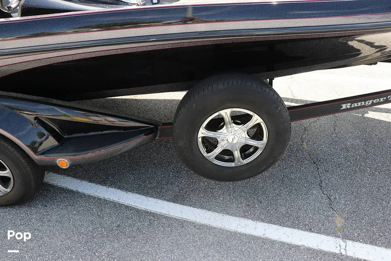 Slide: The Image of Spare Tire - 6431937