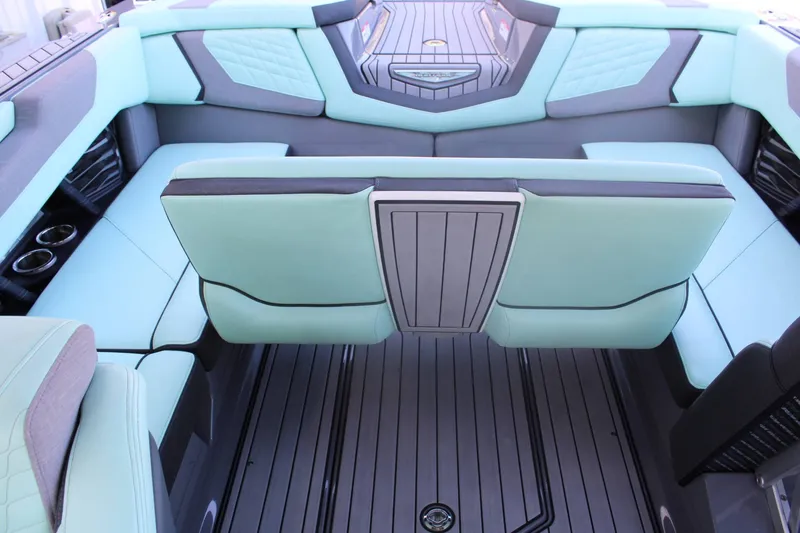 Slide: The Image of Nautique G23 2023 - 20