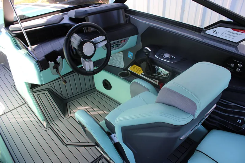 Slide: The Image of Nautique G23 2023 - 9