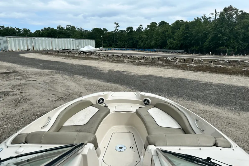 Slide: The Image of Sea Ray 270 SUNDECK 2007 - 16