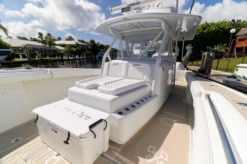 Slide: The Image of Yellowfin 42 Offshore 2011 - 35